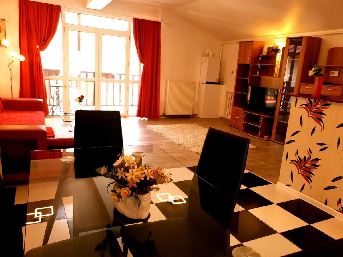 Sinaia Alex Apartments מראה חיצוני תמונה