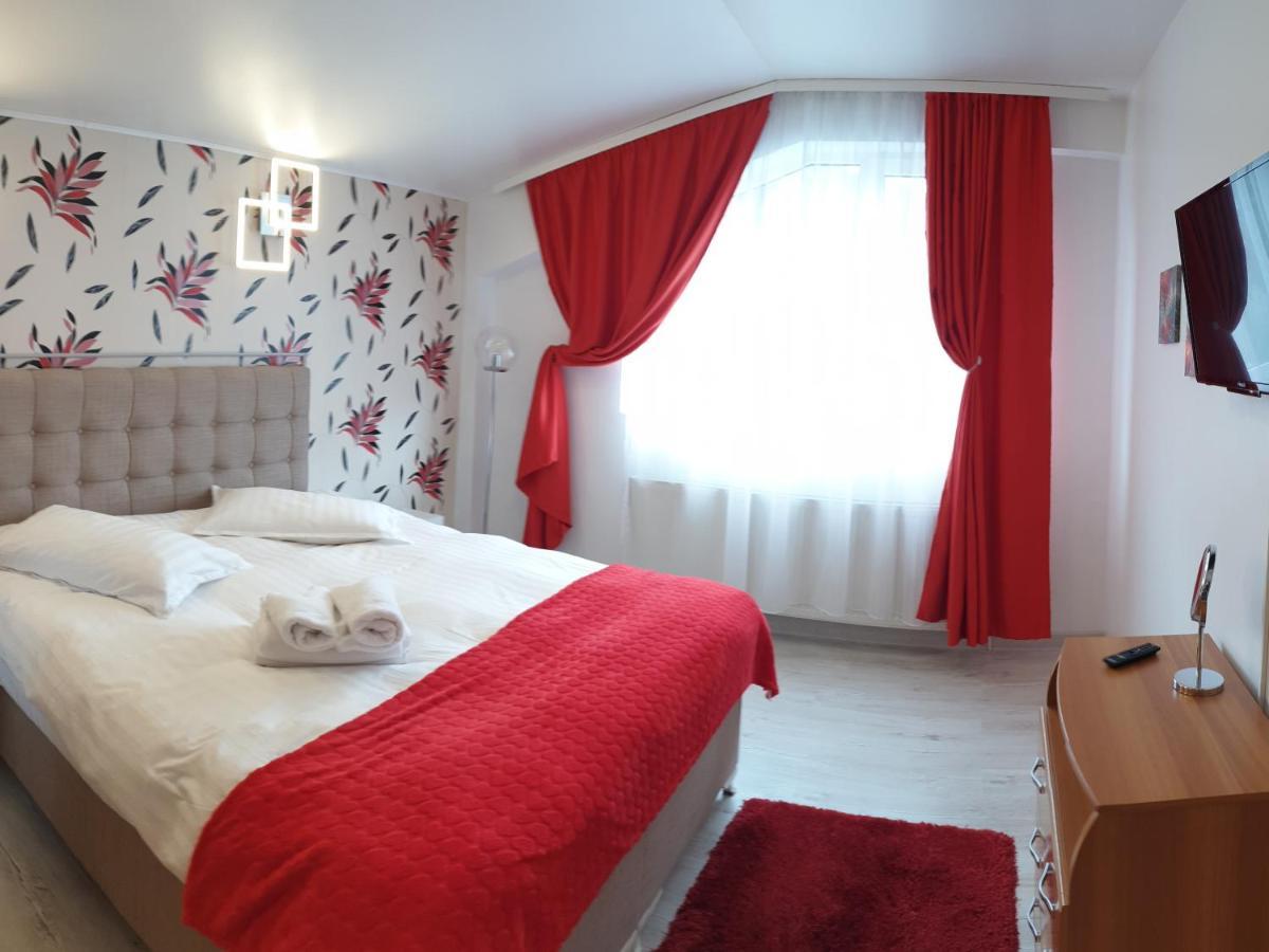 Sinaia Alex Apartments מראה חיצוני תמונה