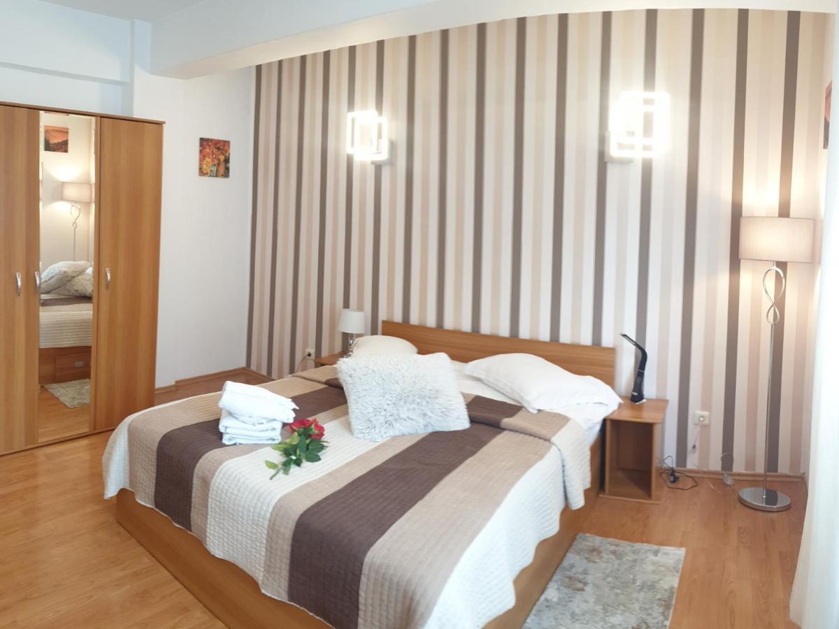 Sinaia Alex Apartments מראה חיצוני תמונה