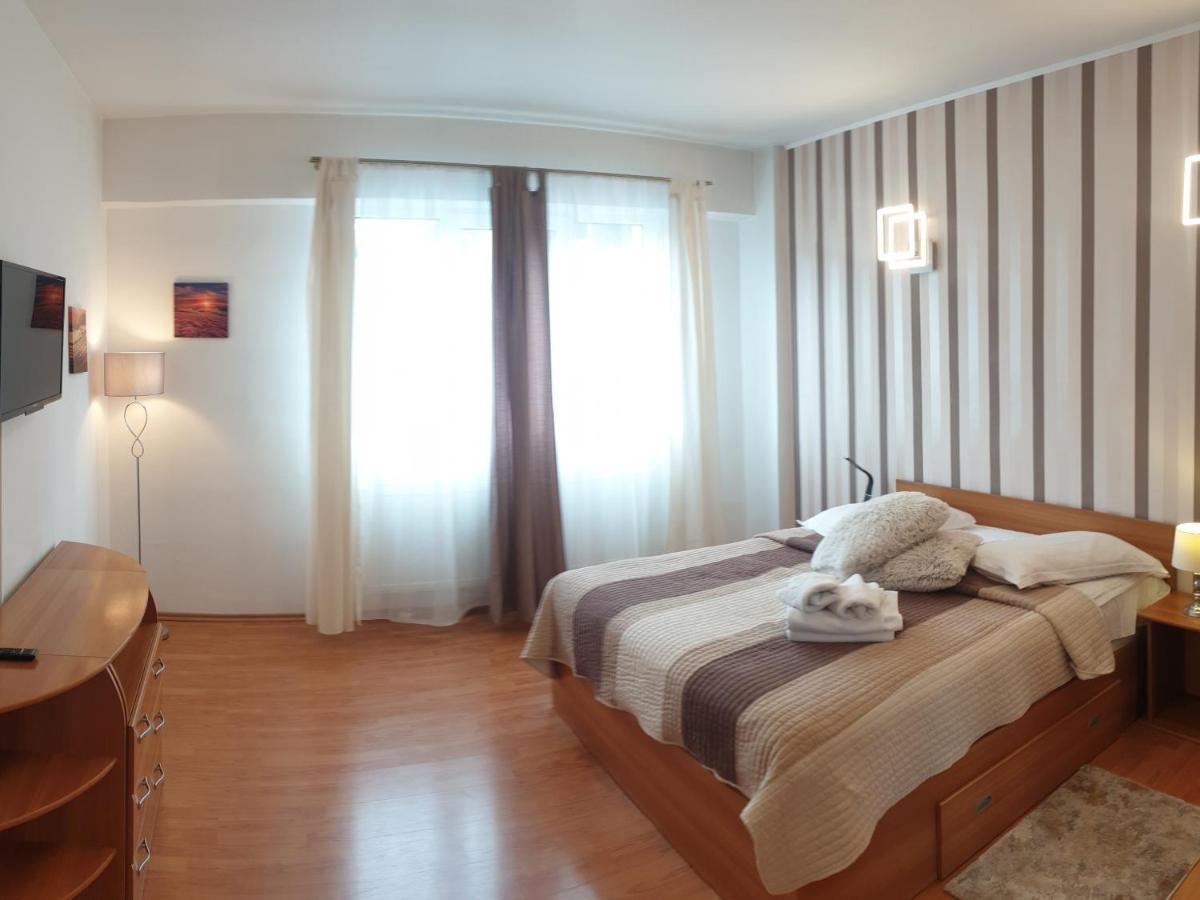 Sinaia Alex Apartments מראה חיצוני תמונה